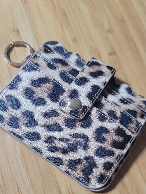 Leopard Print Card Holder Keychain